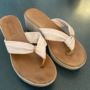 Miz Mooz pink platform flip flops